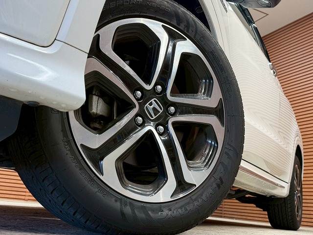 ホンダ&nbsp;ヴェゼルハイブリッドの画像11