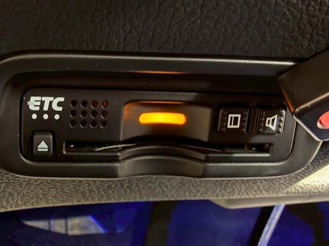 ホンダ&nbsp;ヴェゼルハイブリッドの画像16