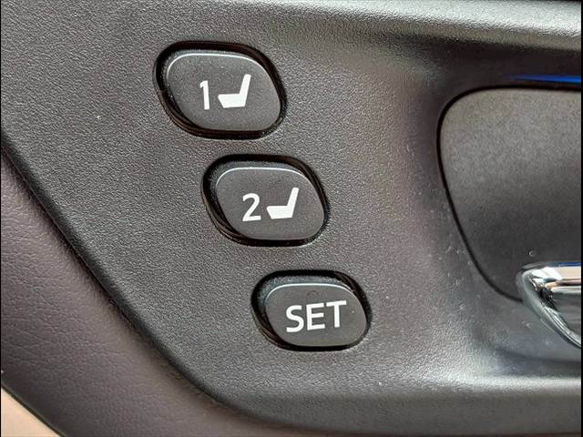 トヨタ ハリアーハイブリッドの画像16