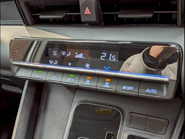 トヨタ ノアの画像12