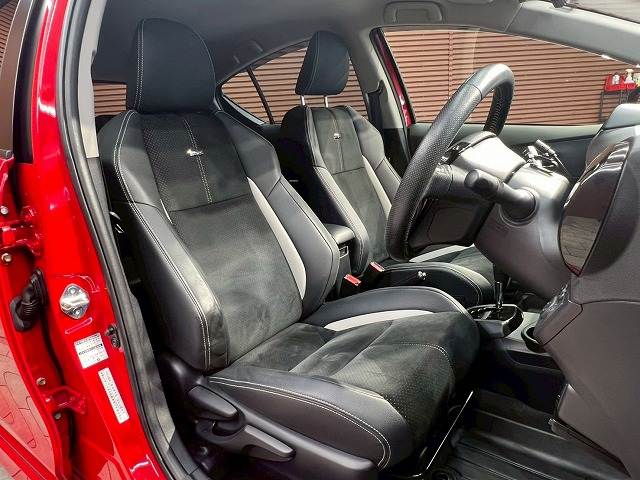 トヨタ&nbsp;アクアの画像8