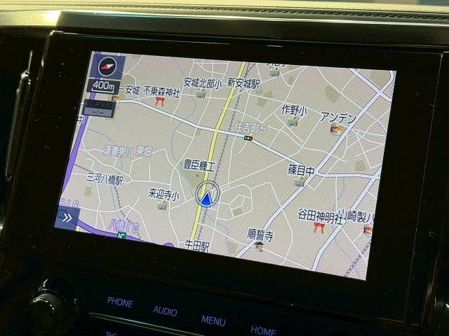 トヨタ&nbsp;アルファードの画像3