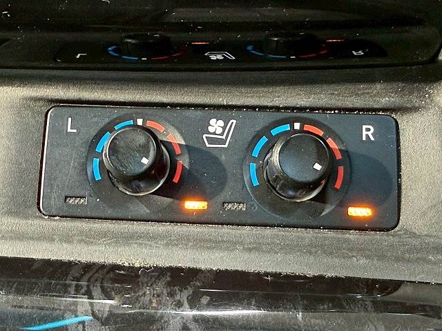 トヨタ&nbsp;アルファードの画像6