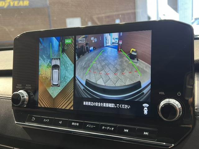 アウトランダーPHEV◆BLACK Edition 5人乗り 内装他