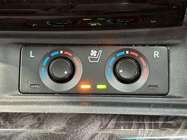 トヨタ&nbsp;アルファードの画像7