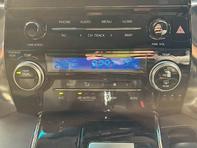 トヨタ&nbsp;アルファードの画像12