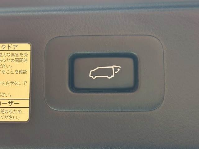 トヨタ&nbsp;アルファードの画像16