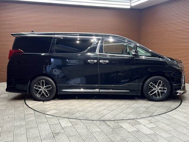 トヨタ&nbsp;アルファードの画像18