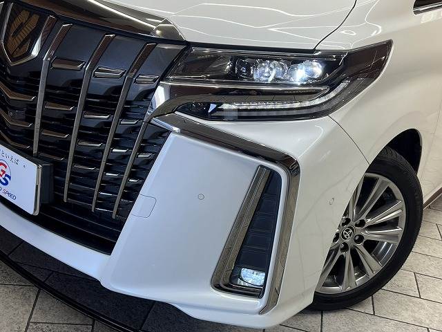 トヨタ&nbsp;アルファードの画像10