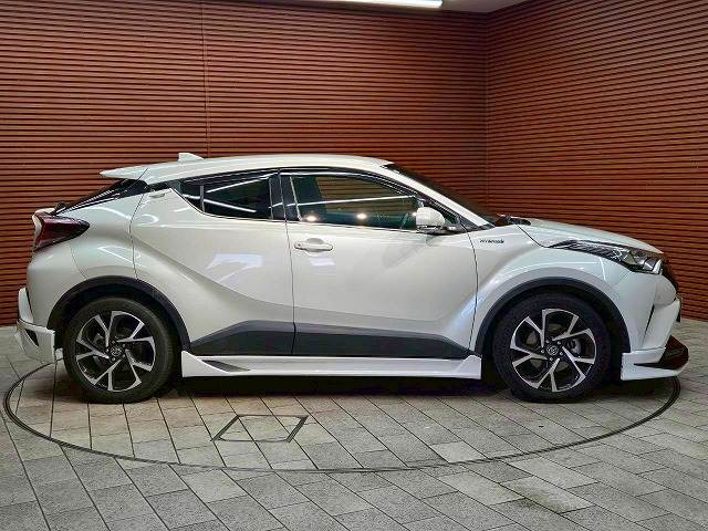トヨタ&nbsp;C-HRの画像18