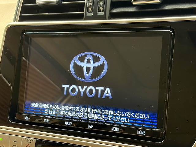 トヨタ ランドクルーザープラドの画像3