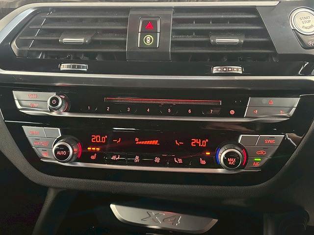 BMW X4の画像9