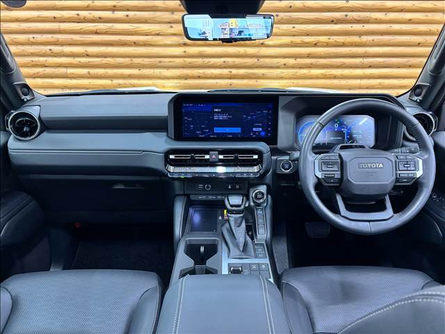 トヨタランドクルーザー250VX AppleCarPlay/全方位/サンルーフ/シートH/シートクーラー/JBLサウンド/デジタルインナーミラー/ブラインドスポットモニター/ワイヤレス充電/電動リアゲート/ステアリングヒーター 内装他