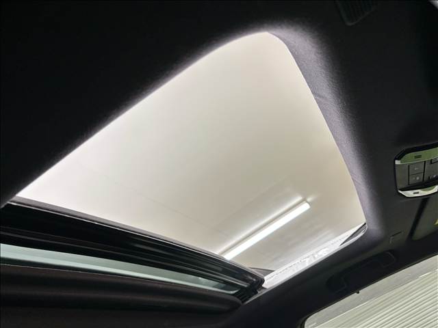 ランドクルーザー250VX AppleCarPlay/全方位/サンルーフ/シートH/シートクーラー/JBLサウンド/デジタルインナーミラー/ブラインドスポットモニター/ワイヤレス充電/電動リアゲート/ステアリングヒーター 内装他