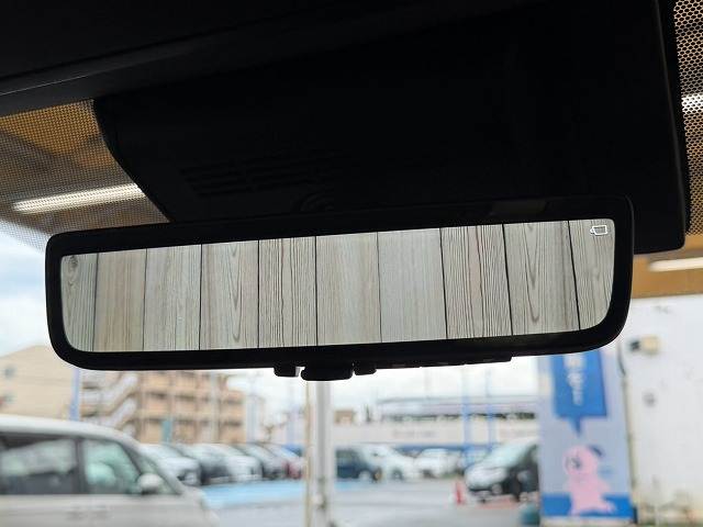 トヨタ ヴェルファイアの画像7