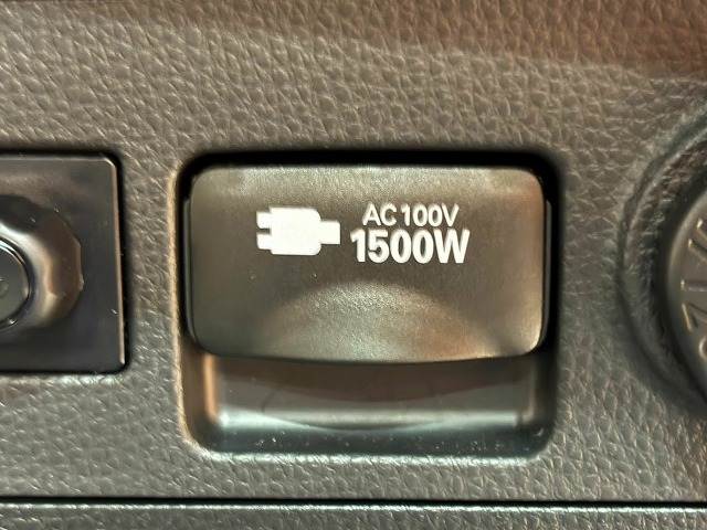 RAV4ハイブリッドG 純正10.5型ナビ/AppleCarPlay/アラウンドビューモニター/シートヒーター/シートクーラー/パワーシート/シートメモリ/AC100V/パワーバックドア/ステアリングヒーター 内装他