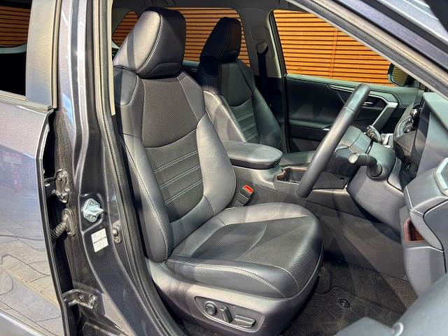 トヨタ RAV4の画像11