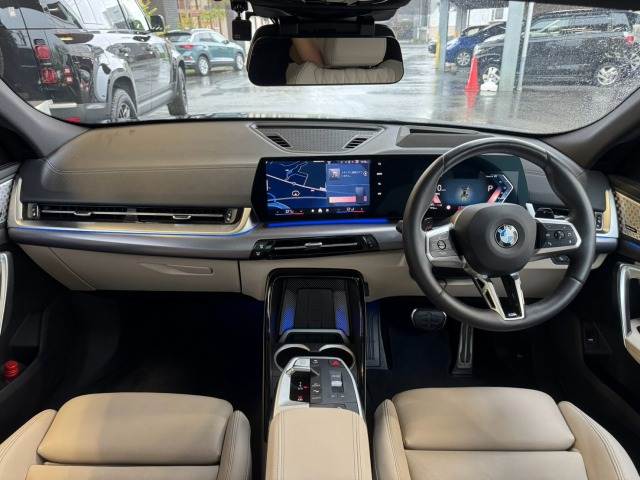 BMWX2xDrive20i M Sport RHD 内装他