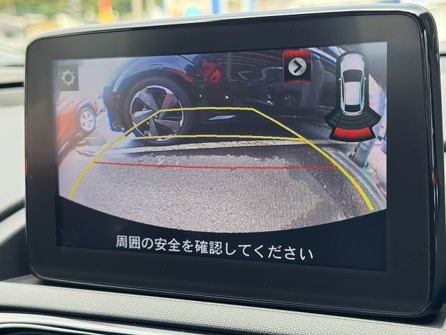 ロードスターＳレザーパッケージ　ＡｐｐｌｅＣａｒＰｌａｙ／黒革シート／ＭＴ車／シートヒーター／クルーズコントロール／Ｂｌｕｅｔｏｏｔｈ／フルセグ／レーンキープアシスト／クリアランスソナー／アダプティブヘッドライト／バックカメラ 内装他