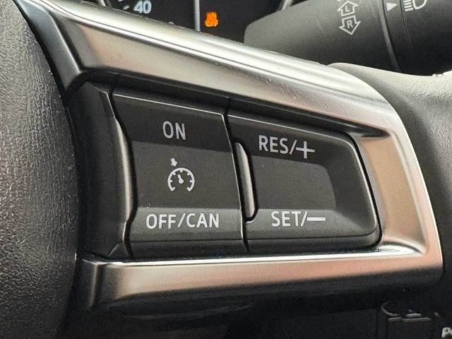 ロードスターＳレザーパッケージ　ＡｐｐｌｅＣａｒＰｌａｙ／黒革シート／ＭＴ車／シートヒーター／クルーズコントロール／Ｂｌｕｅｔｏｏｔｈ／フルセグ／レーンキープアシスト／クリアランスソナー／アダプティブヘッドライト／バックカメラ 内装他