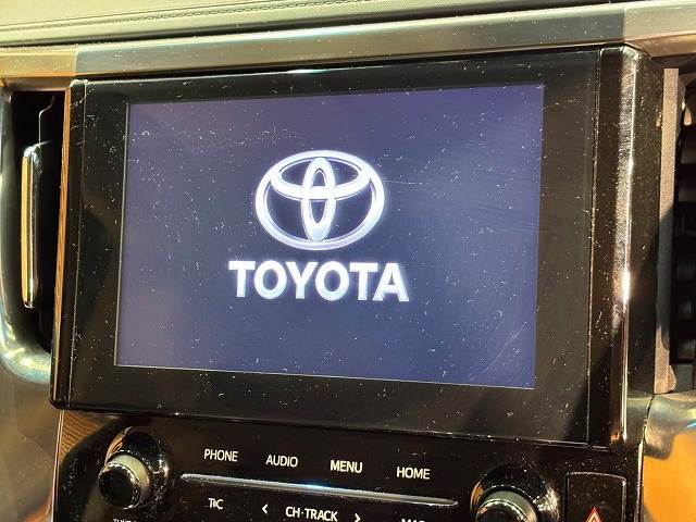 アルファード2.5S Cパッケージ サンルーフ/純正12型フリップダウンモニター/純正9型ディスプレイオーディオ/バックカメラ/デジタルインナーミラー/パワーバックドア/シートヒーター/シートクーラー/パワーシート/シートメモリ/BSM 内装他