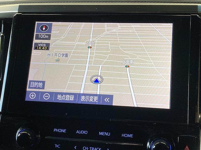 トヨタ アルファードの画像3
