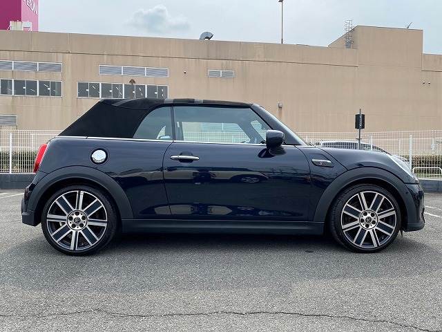 BMW MINI CONVERTIBLEの画像12