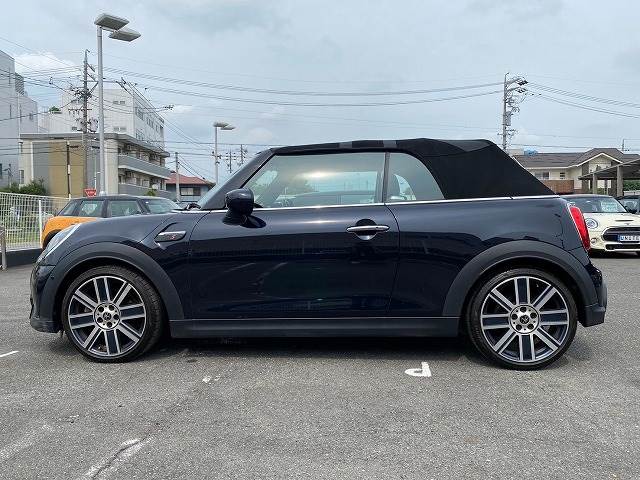 BMW MINI CONVERTIBLEの画像16