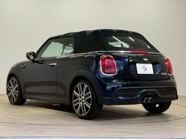BMW&nbsp;MINI CONVERTIBLEの画像17