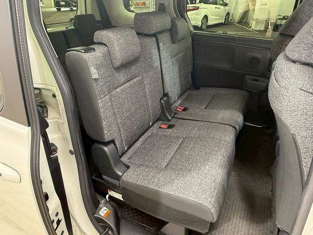 トヨタ シエンタハイブリッドの画像6