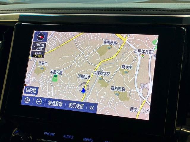 トヨタ アルファードの画像3