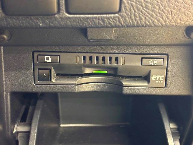 トヨタ アルファードの画像9