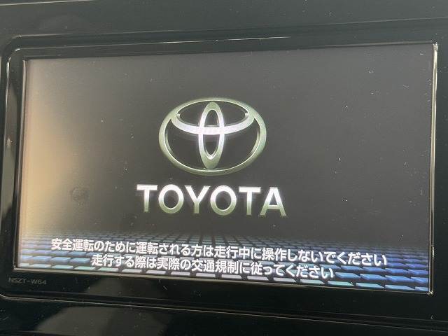 トヨタ プリウスの画像3