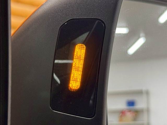 XV2.0i-S EyeSight 内装他