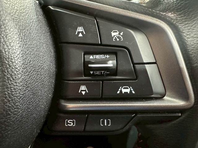 XV2.0i-S EyeSight 内装他