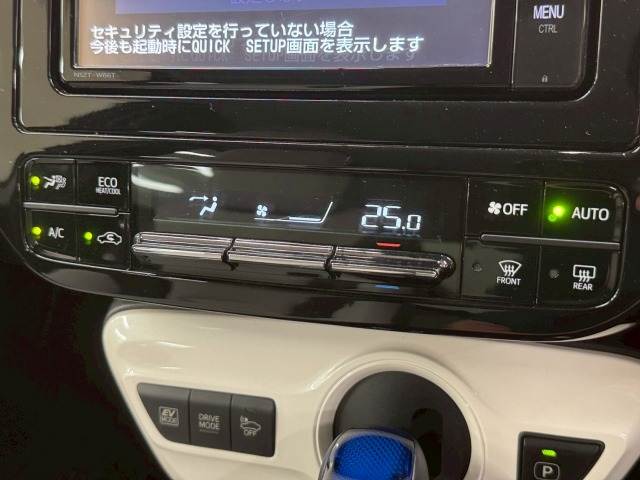 トヨタ プリウスの画像12