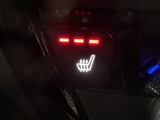 ホンダ ヴェゼルハイブリッドの画像7