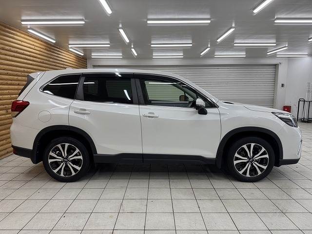 スバル フォレスターの画像18