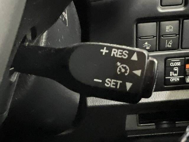 トヨタ ヴォクシーの画像5