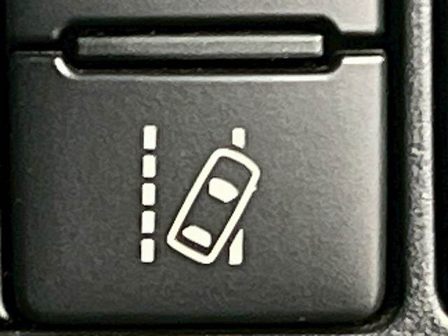 トヨタ ヴォクシーの画像16