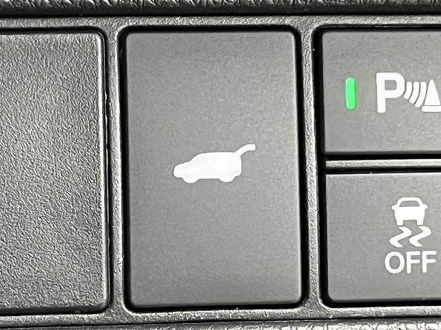 ホンダ ヴェゼルハイブリッドの画像12