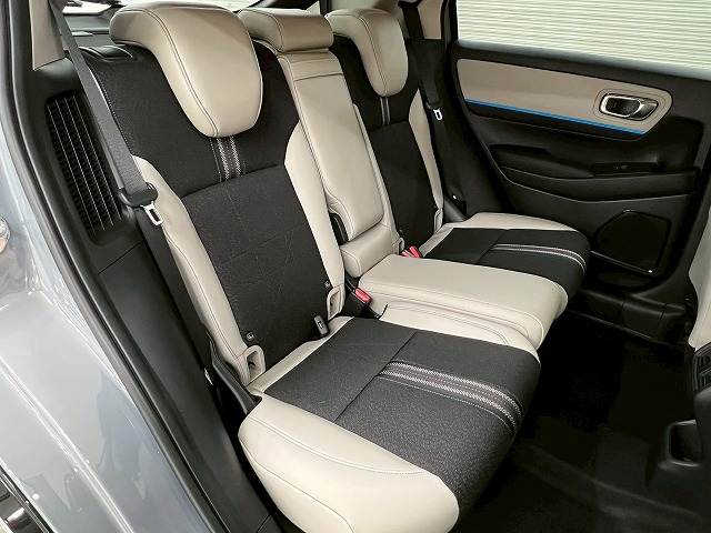 ホンダ ヴェゼルハイブリッドの画像9