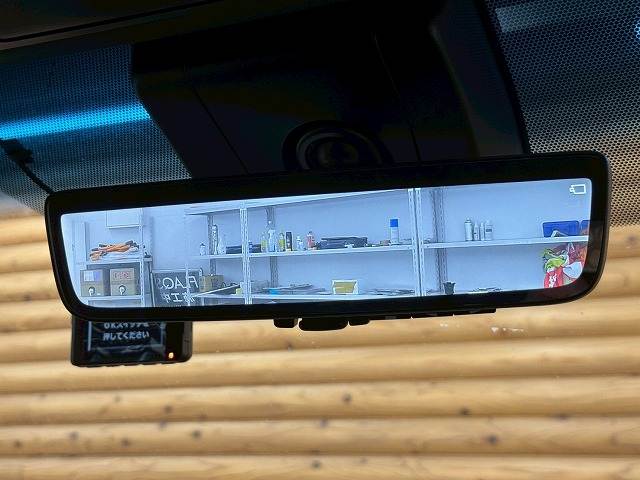 トヨタ アルファードの画像8