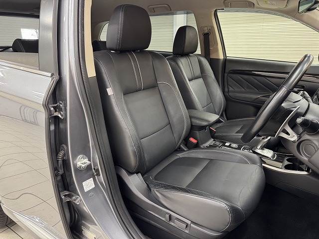 三菱 アウトランダーPHEVの画像8