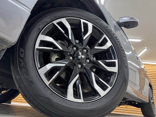 三菱 アウトランダーPHEVの画像11