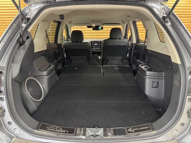 三菱 アウトランダーPHEVの画像20