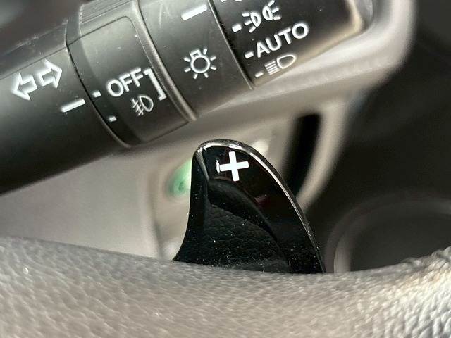 ホンダ ヴェゼルハイブリッドの画像6