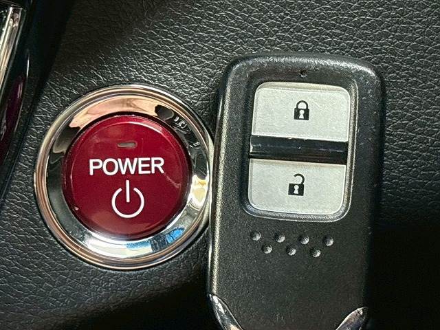 ホンダ ヴェゼルハイブリッドの画像15