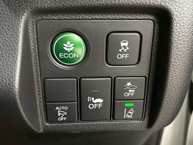 ホンダ ヴェゼルハイブリッドの画像16