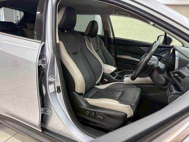 スバル レヴォーグ レイバックの画像8